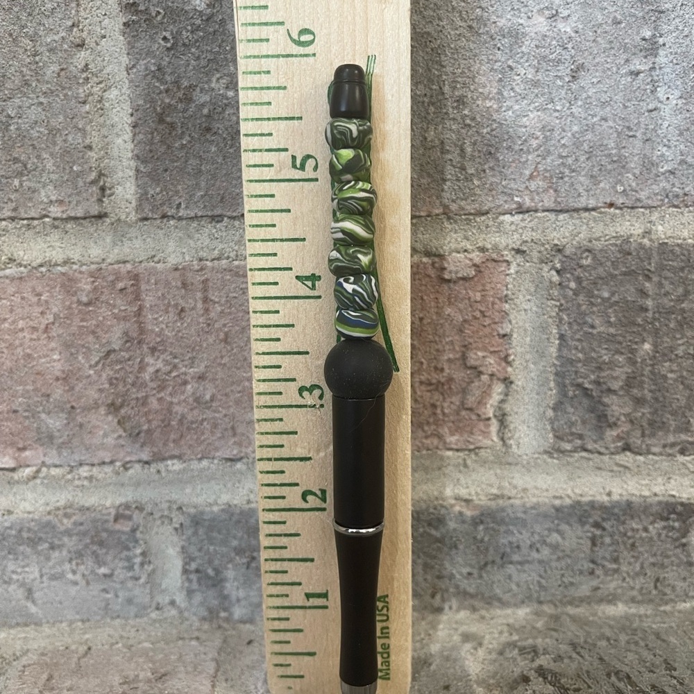 Handcrafted Black and Green Swirl Pen - Picture 3 of 3